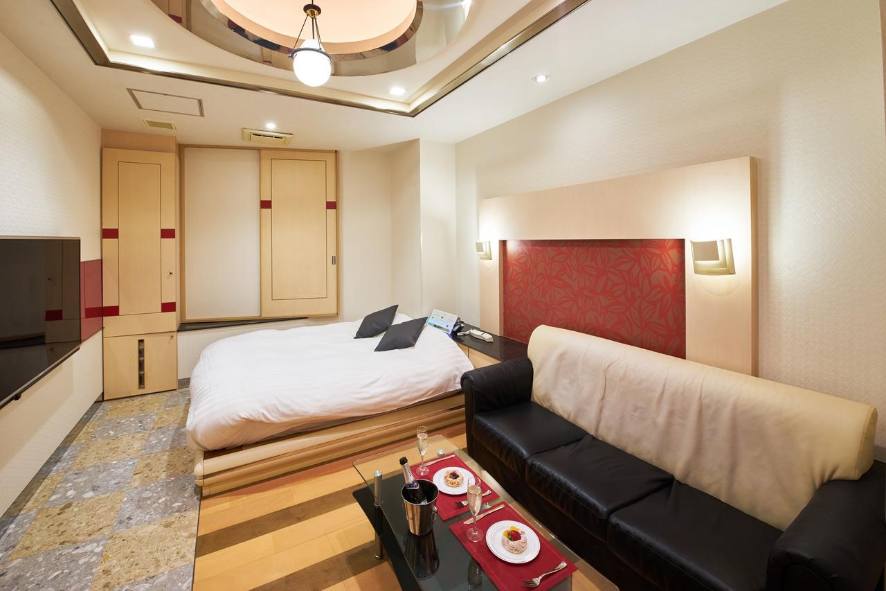 Hotel Aqua Blue Yokosuka (Adults Only) Dış mekan fotoğraf