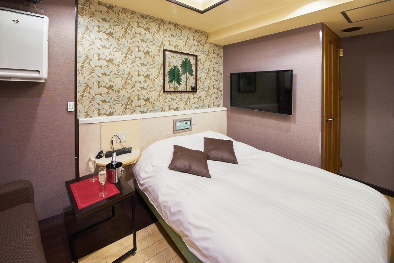 Hotel Aqua Blue Yokosuka (Adults Only) Dış mekan fotoğraf